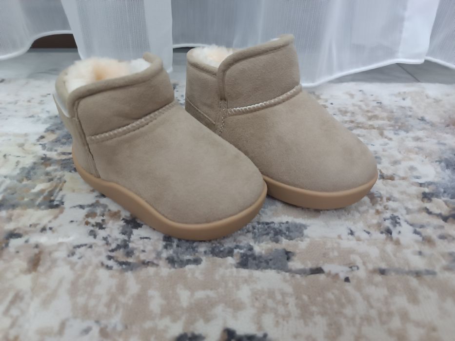 Детски зимни боти