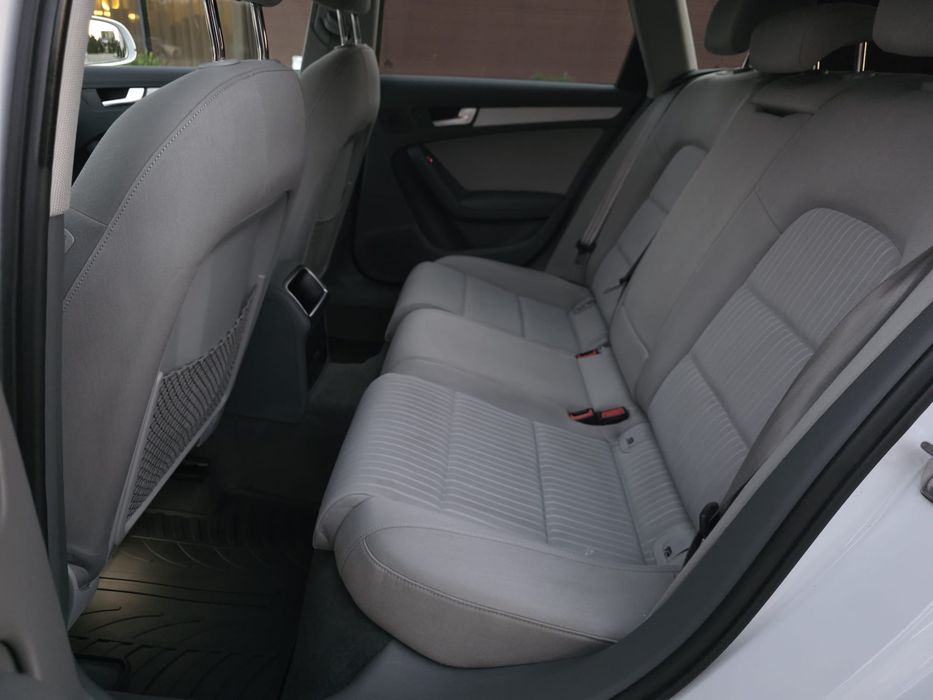 Vând Audi A4 S-line 2015 euro 6( 190) CP prețul este ușor negociabil