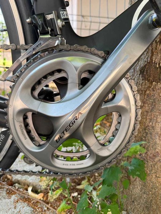 Bicicletă Felt B16 carbon TT/triatlon, mărime 54, Shimano 105 + Ultegra, fără pedale, 4 cauciucuri și camere noi incluse