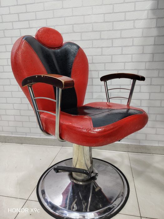 Kreslo sotiladi holati yaxshi