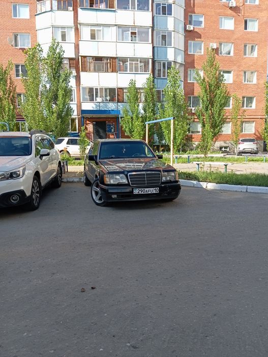 Продам Мерседес 124
