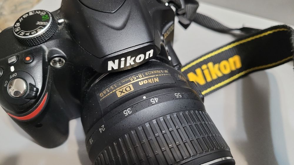 Vandut - Aparat foto DSLR Nikon D3200
