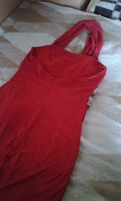 Продавам дамски рокли