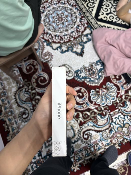 Каробка айфон 16 чёрный