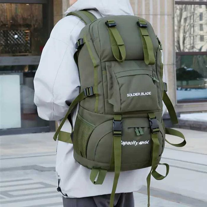 Туристическа раница