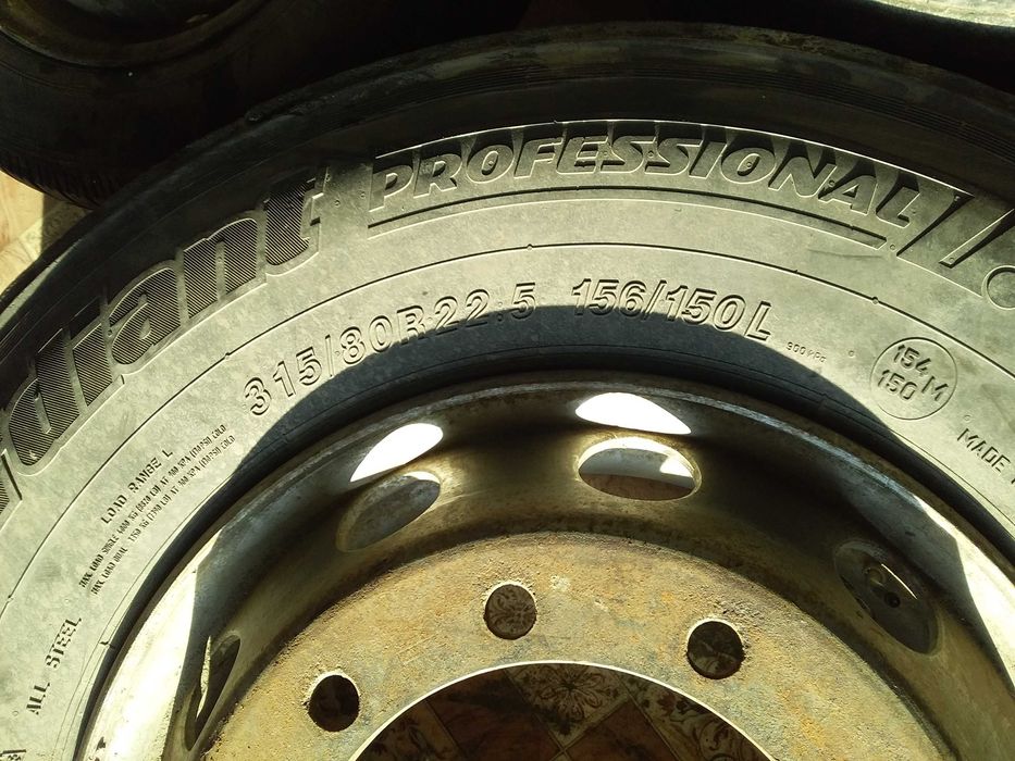 Продам колесо от фуры