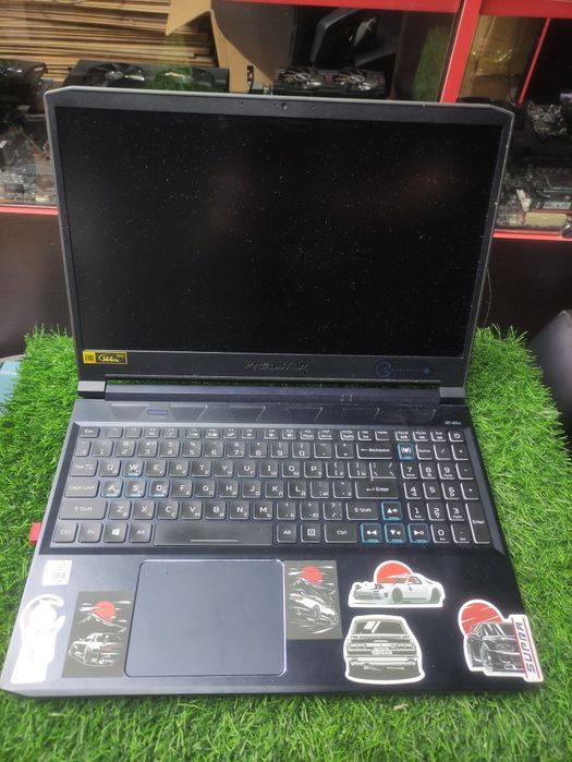 Acer predator triton 300