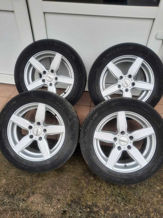 Jante BMW R16 dezent
