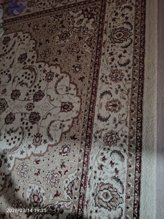 Продам не дорого ковер шерсть