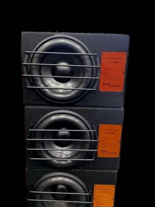 Активный сабвуфер INTELEGENT BASS A 12PRO, 30 см, 2000 Вт с усилителем