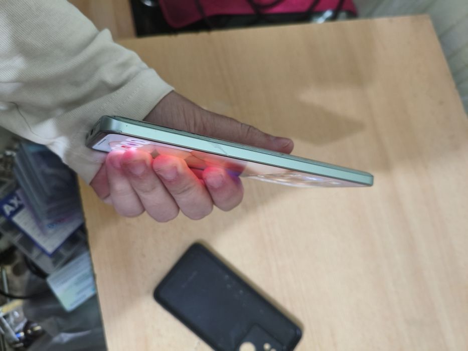 Xiaomi 13t 256gb срочно продаю