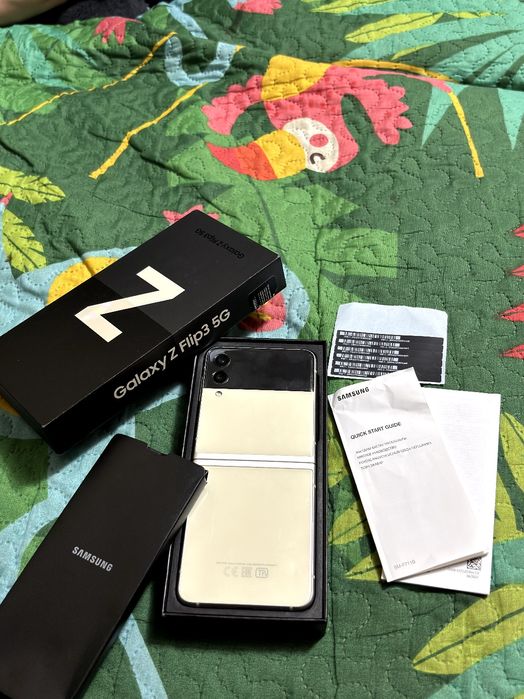 Samsung Z Flip3 5G