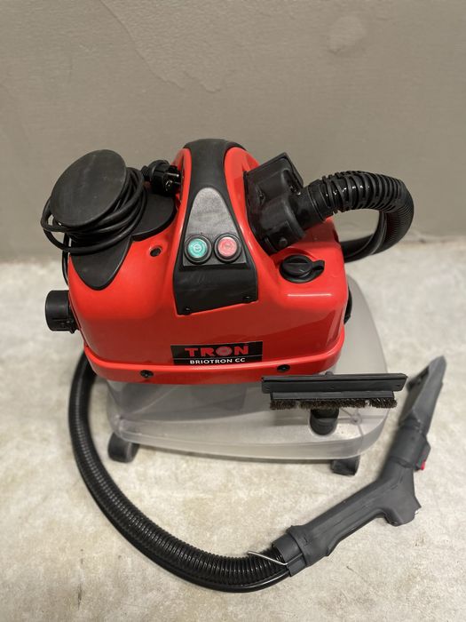 Aspirator profesional cu abur TRON Briotron 3100W generator abur
