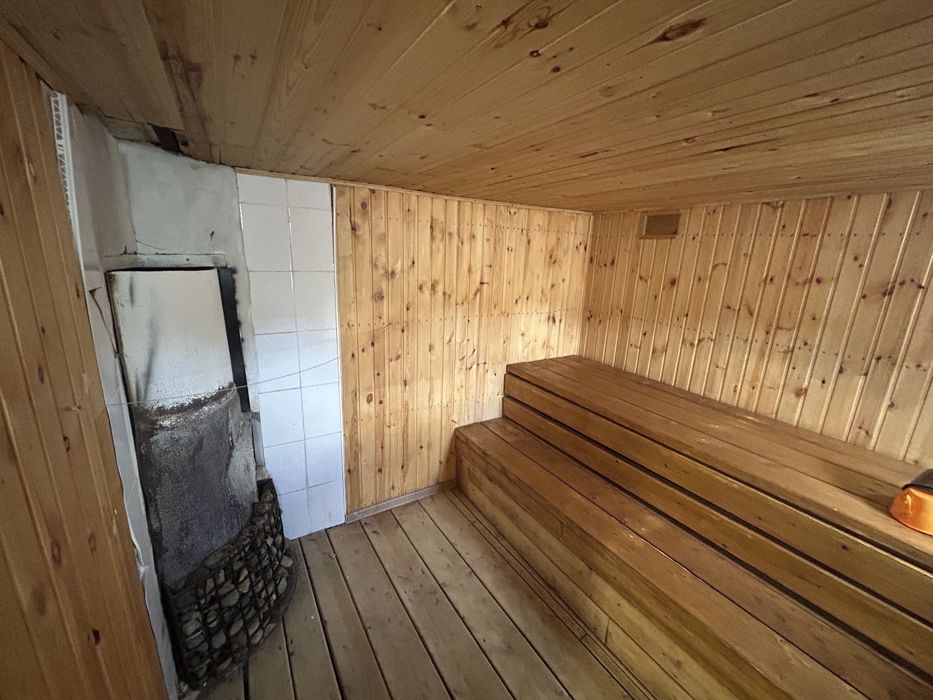 Земельный участок с баней