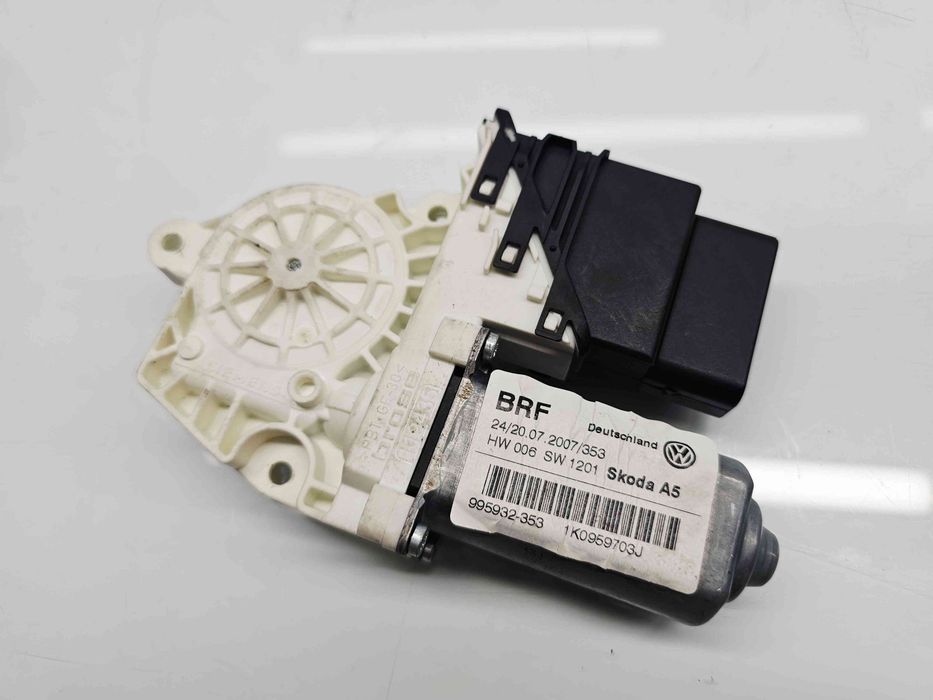 Motoras geam stanga spate Skoda Octavia 2 (1Z3) [Fabr 2004-2013] 1K095