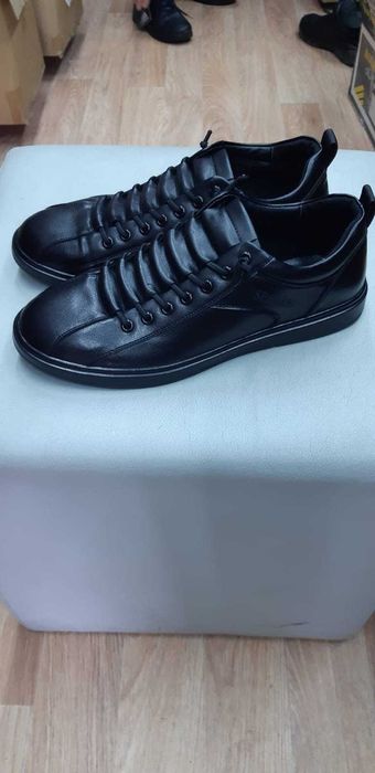 Кроссовки мужские лето