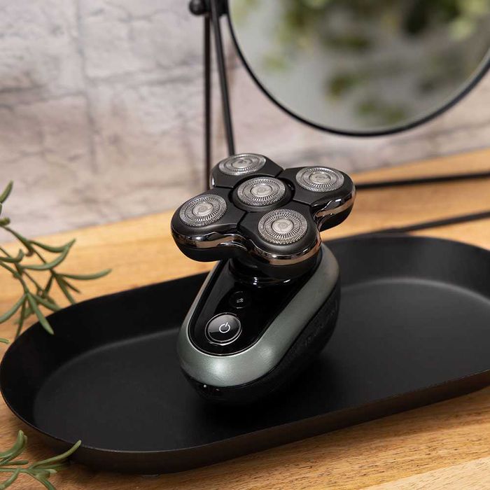 Самобръсначка Remington XR1600 Ultimate Series RX7 САМО машинката