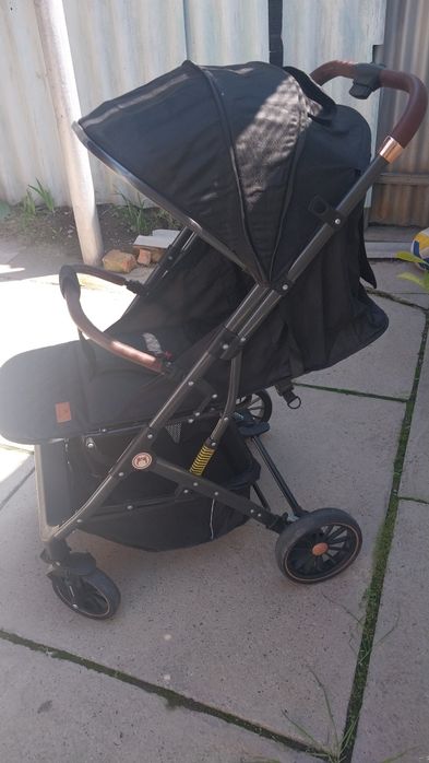 Детская коляска.