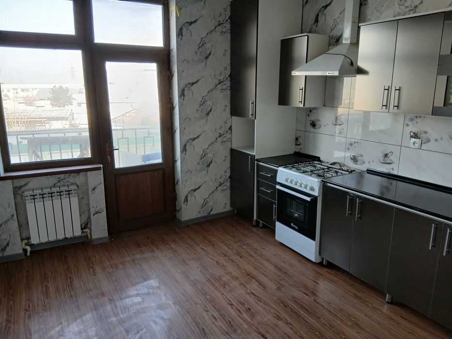 Квартира сотилади