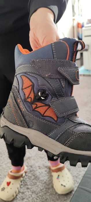 Vând cizme copii geox 28