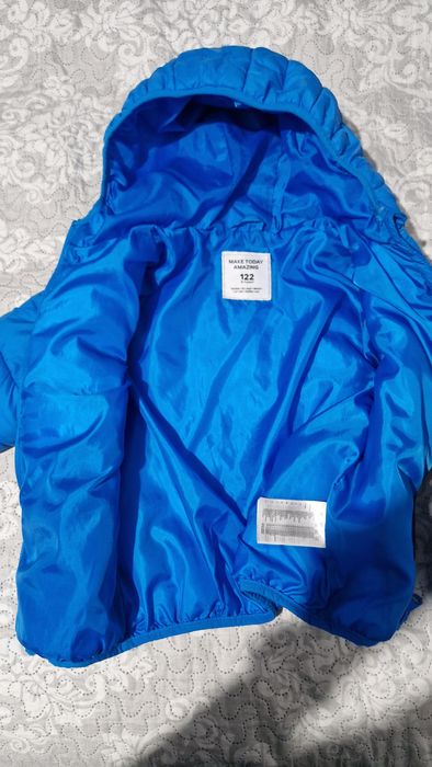 Geacă primăvară-toamnă băieți mărimea 122