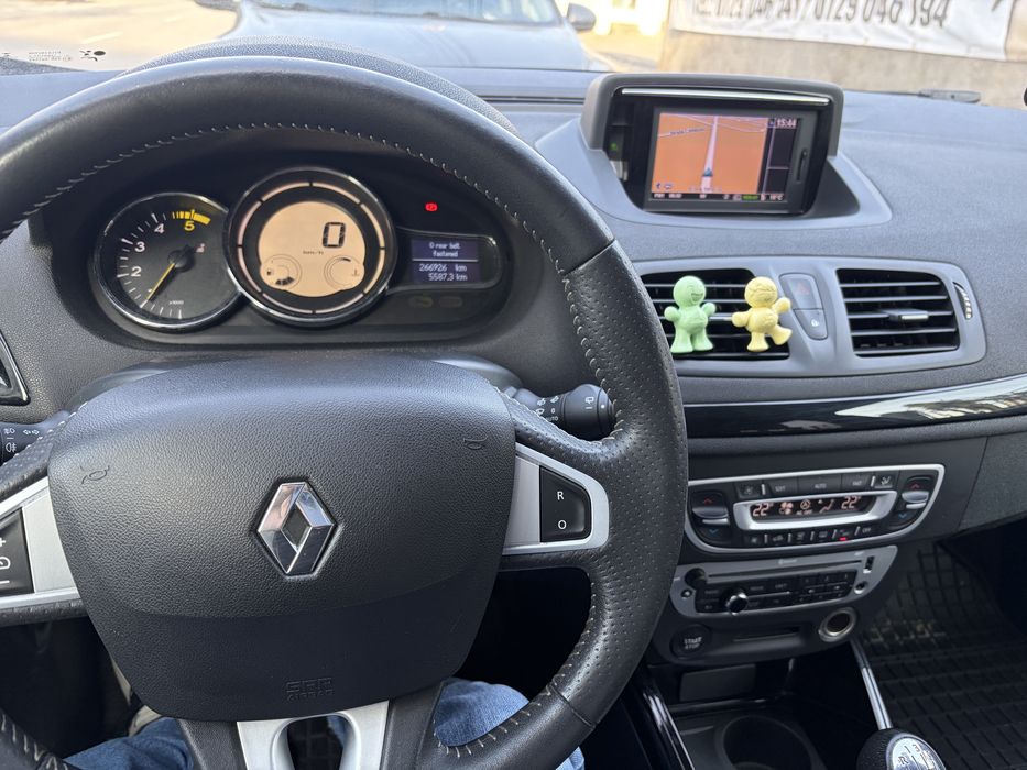 Renault Megane 3 Bose 1.5 dCi 110 CP – Ambreiaj nou, Cameră, Navigație
