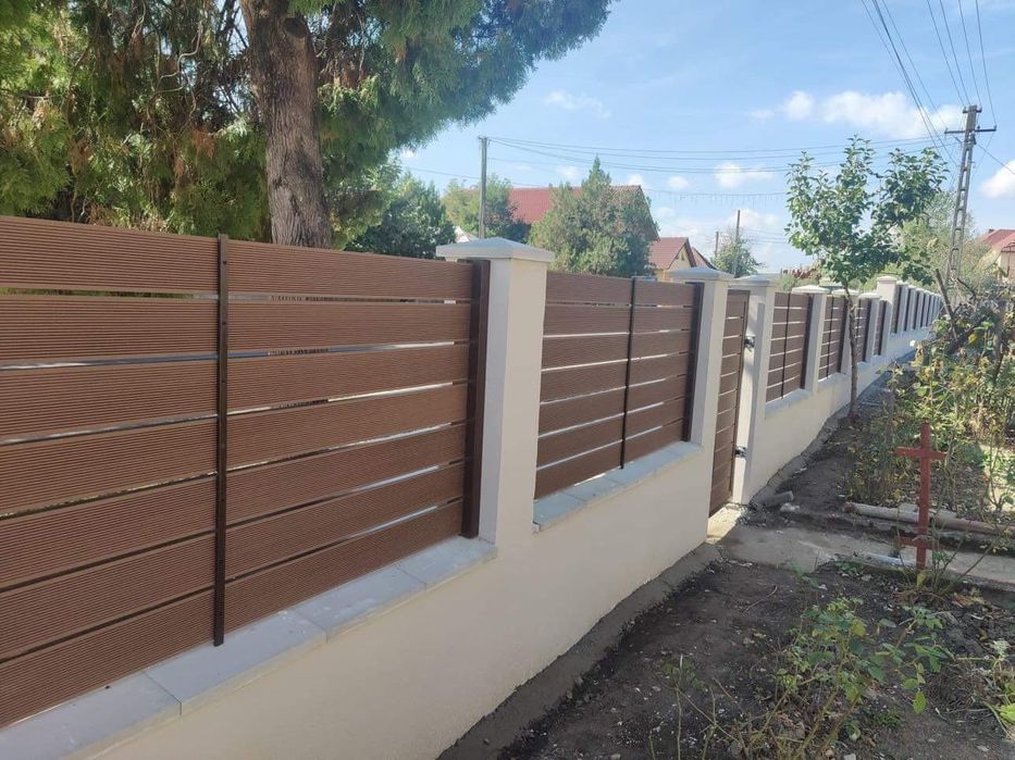 Garduri si porti din panouri stil jaluzele, sipca metalica, tabla cutata, plasa bordurata, fier forjat, BCA sau beton si alte modele disponibile