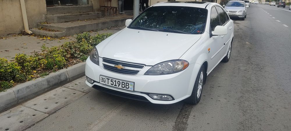 Прадаётся лассети