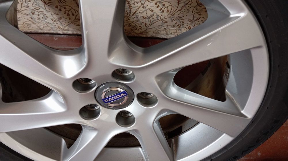 Лети джанти с летни гуми 17 волво