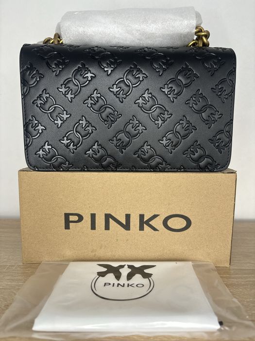 Нова чанта Pinko