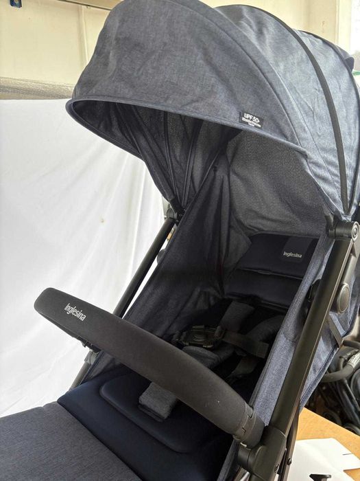 Inglesina Sketch Cărucior Potrivit de la 6+ Luni Negru sau Albastru