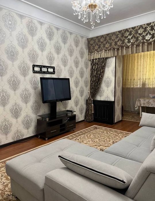 Продаётся квартира | Чиланзар, 2-й квартал
Ориентир: рядом с ТЦ Чиланз