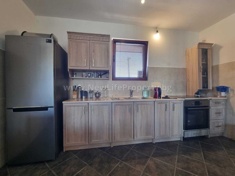 Продава се Къща в с. Бата, Област Бургас - 155 кв.м за 613 €/кв.м - Снимка #12