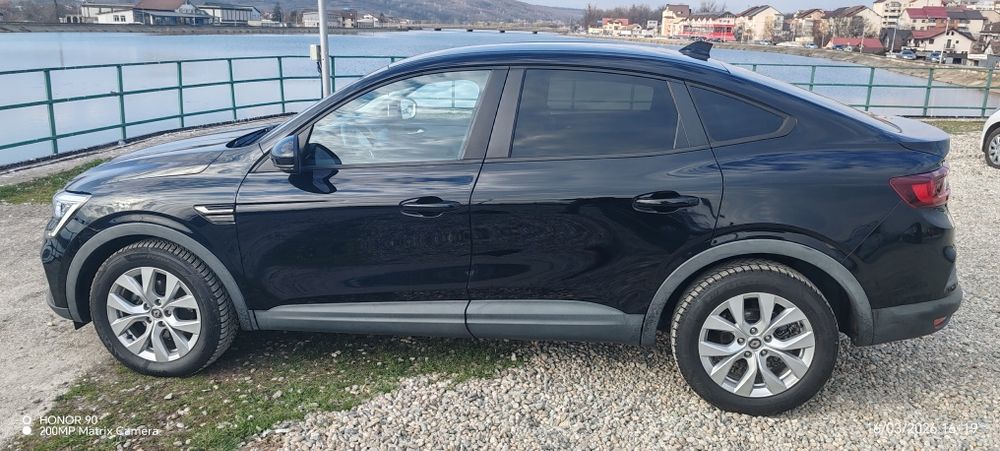 Renault Arkana 1.6 hybrid, 145cp