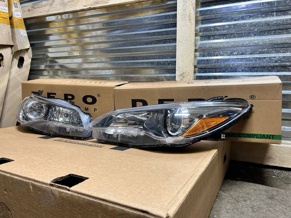 Фара на Камри 55 Американец (Тайвань).