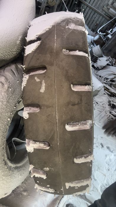 Шины от погрузчика