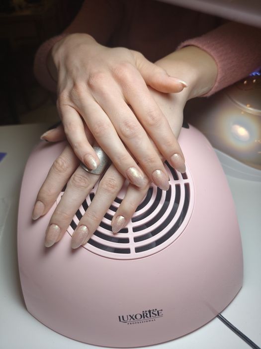 Unghii cu gel 60 lei!!! Apărători Patriei!!!