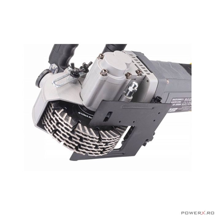 Masina profesionala de facut canale in beton, canelat pentru