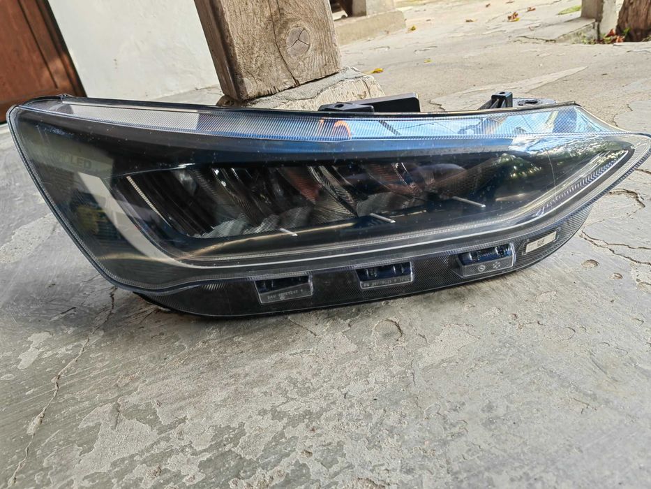 Фар Ford Focus MK4 FULL десен/Фар Форд Фокус 4 LED Оригинален