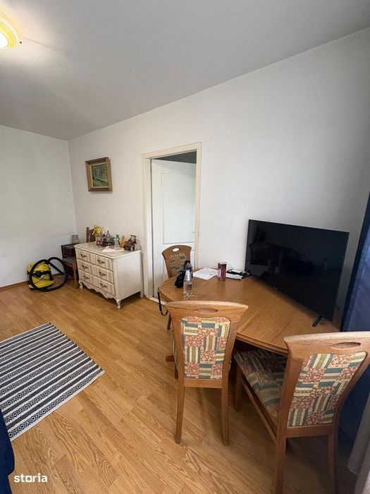 2cam nd 30 mp zona primaverii se vinde mob si utilat 72.000 euro