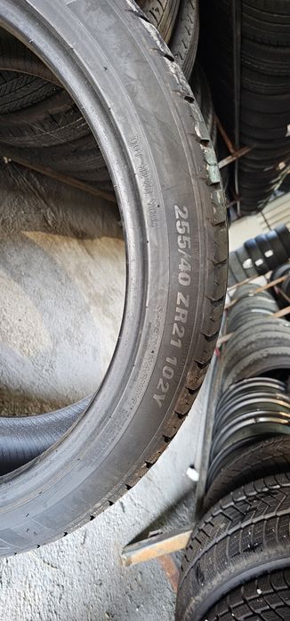 255 40 R 21 Kumho vară