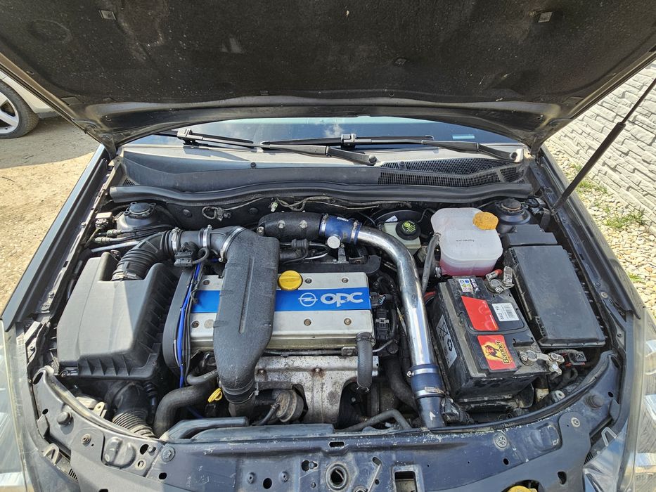 Opel astra h 2.0 turbo  benzina 200 cp