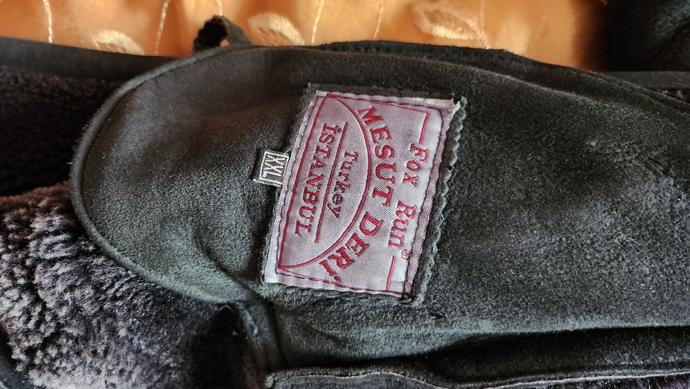 Продам дёшево натуральные дубленки