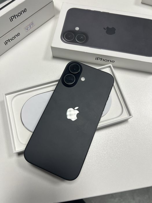 Iphone 16 black 128 gb