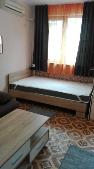 Дава се под наем Едностаен апартамент в Бургас, Възраждане - 30 кв.м за 178.5 € - Снимка #3