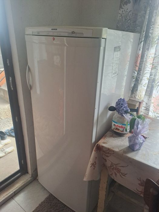 Фризер Hoover вертикален