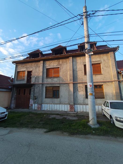 Vila de vânzare Caransebeș