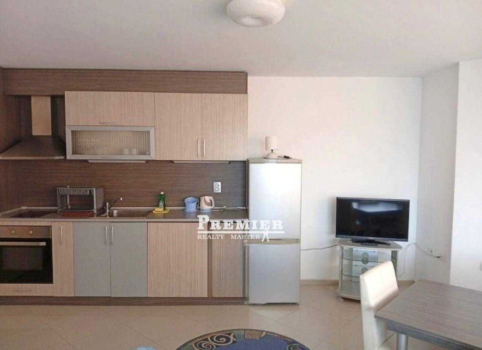Двустаен апартамент в центъра на Поморие - 104 650 EUR