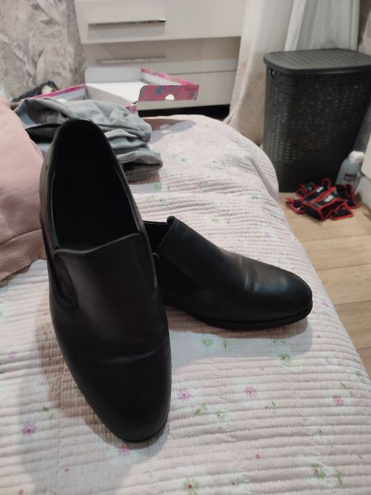 Ботинки туфли на мальчика 37 р