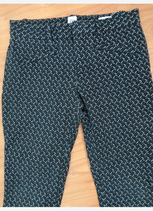 GAP pantaloni damă S